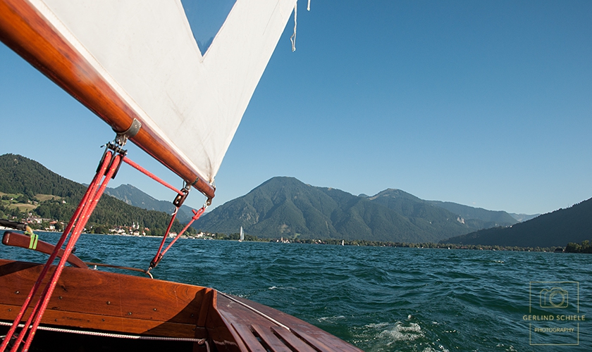 Gegen den Wind Richtung Wallberg Copyright Gerlind Schiele Photography +49 (0) 170 - 908 85 85